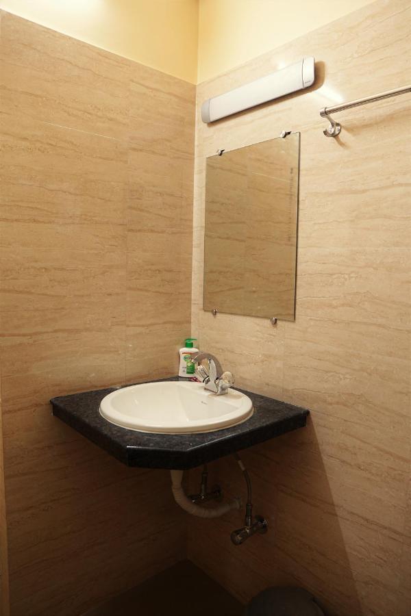 Rama Golden Root New Town Hotel Kolkata Exterior photo