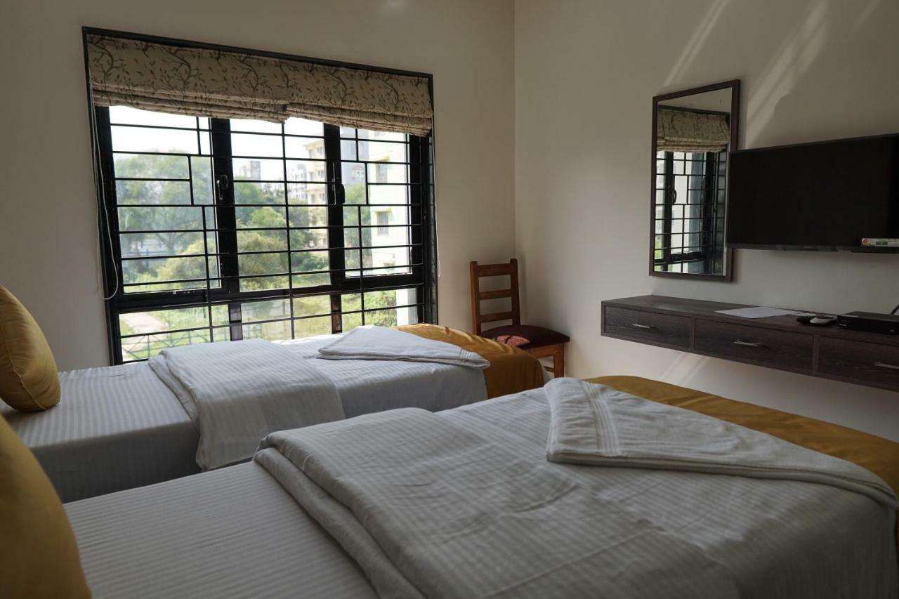 Rama Golden Root New Town Hotel Kolkata Exterior photo